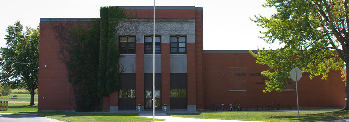 Bashaw Elementary School Building